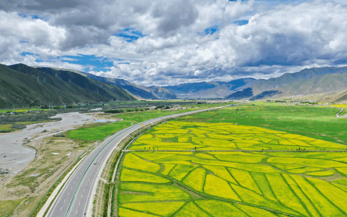 曲水西藏拉林公路